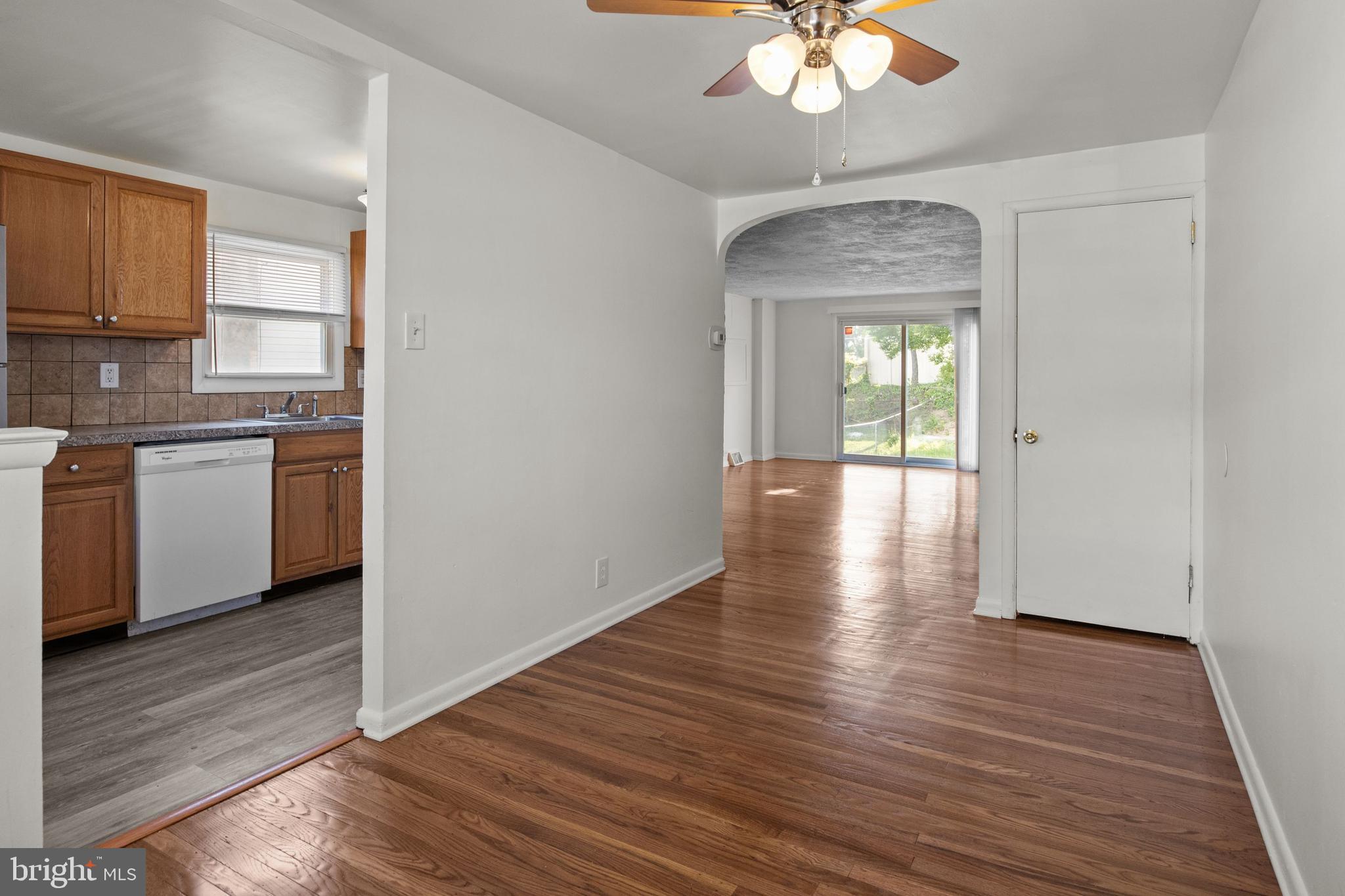 2850 Sebring Road Philadelphia, PA 19152 - Photo 7 of 23 Gallery Image 7