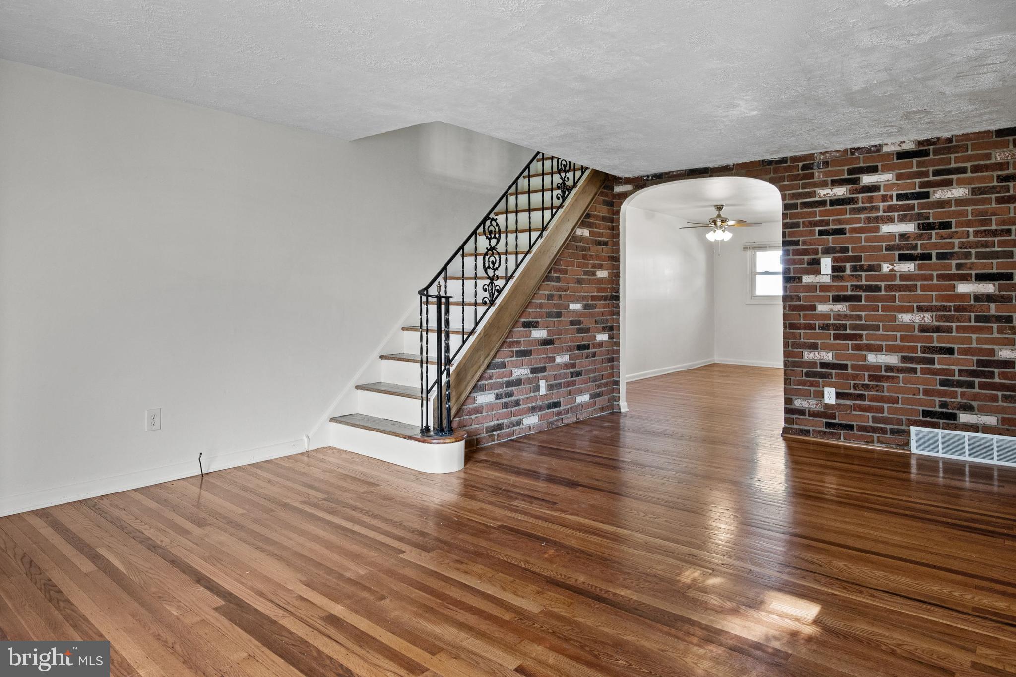 2850 Sebring Road Philadelphia, PA 19152 - Photo 9 of 23 Gallery Image 9