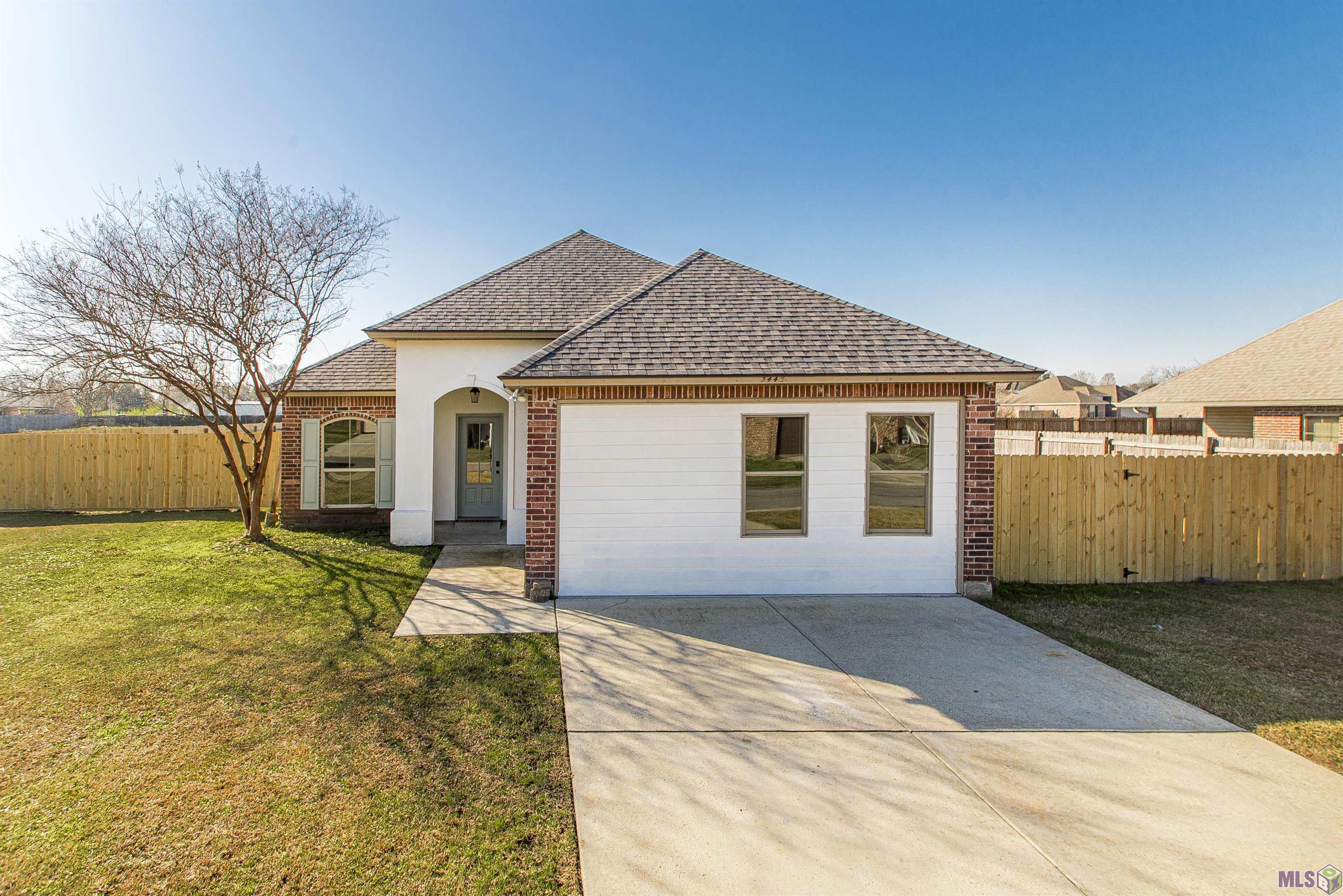 3445 Plantation Ridge Drive Addis, LA 70710 - Photo 3 of 24 Gallery Image 3