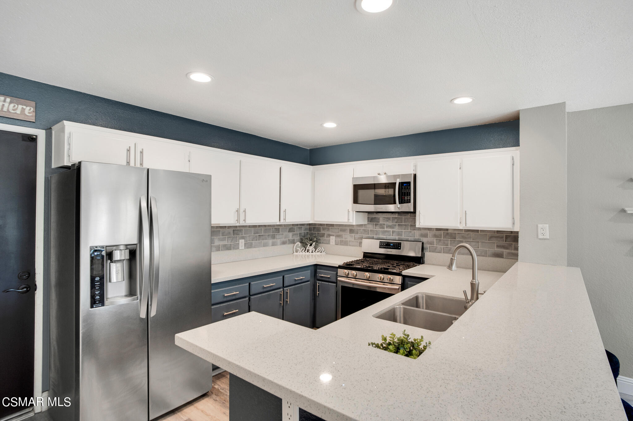 5375 Huntley Street, Unit 72 Simi Valley, CA 93063 - Photo 15 of 34 5375 Huntley St UNIT 72 - HsHProd-24