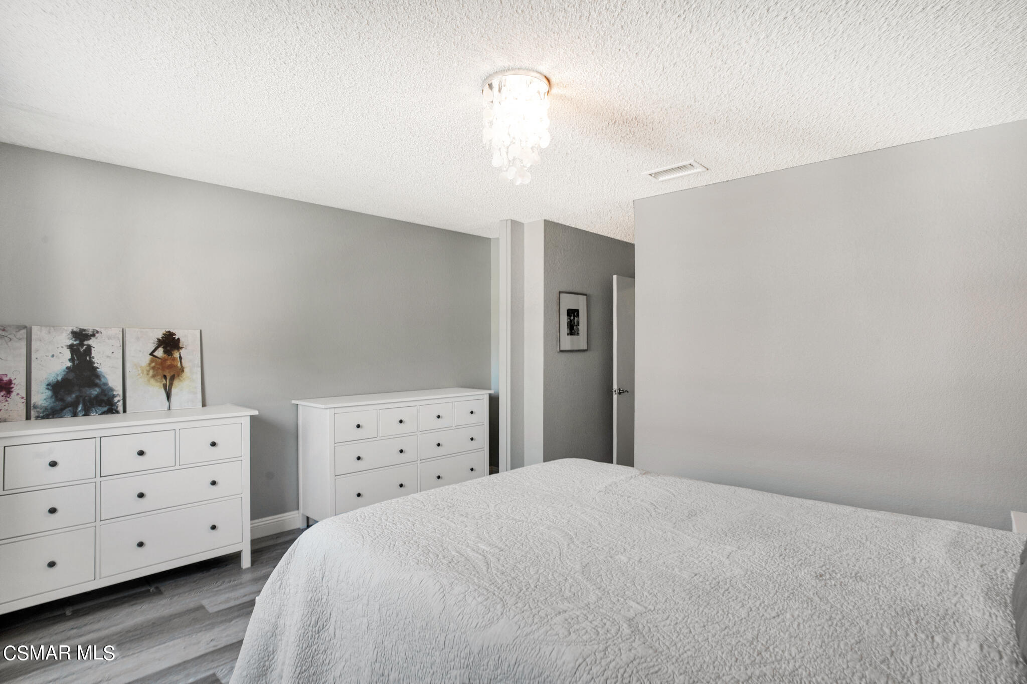 5375 Huntley Street, Unit 72 Simi Valley, CA 93063 - Photo 19 of 34 5375 Huntley St UNIT 72 - HsHProd-30