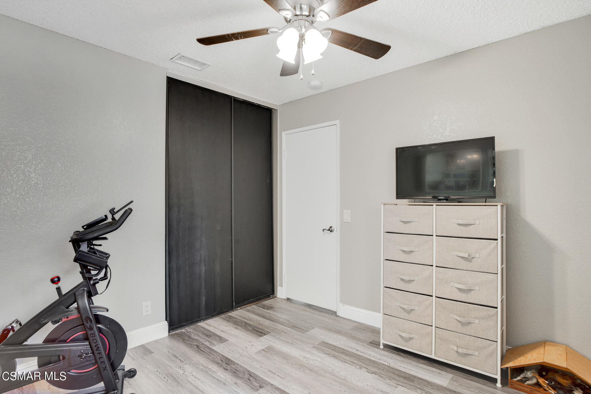 5375 Huntley Street, Unit 72 Simi Valley, CA 93063 - Photo 25 of 34 5375 Huntley St UNIT 72 - HsHProd-28