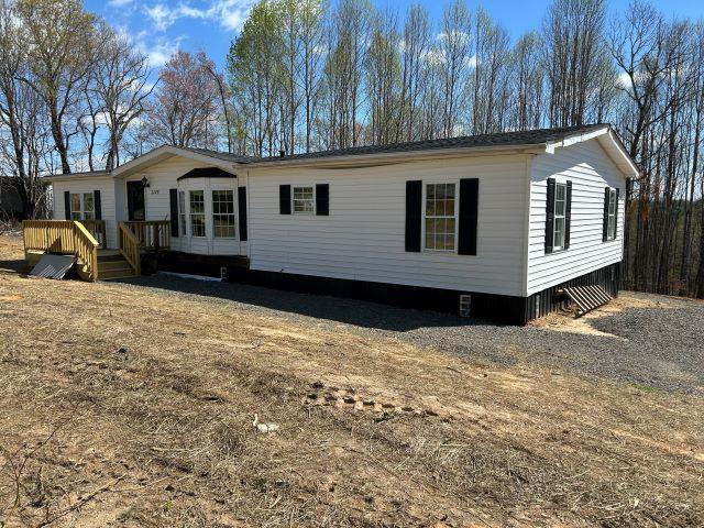 738 Gambetta Road Galax, VA 24333 - Photo 1 of 23 Gallery Image 1