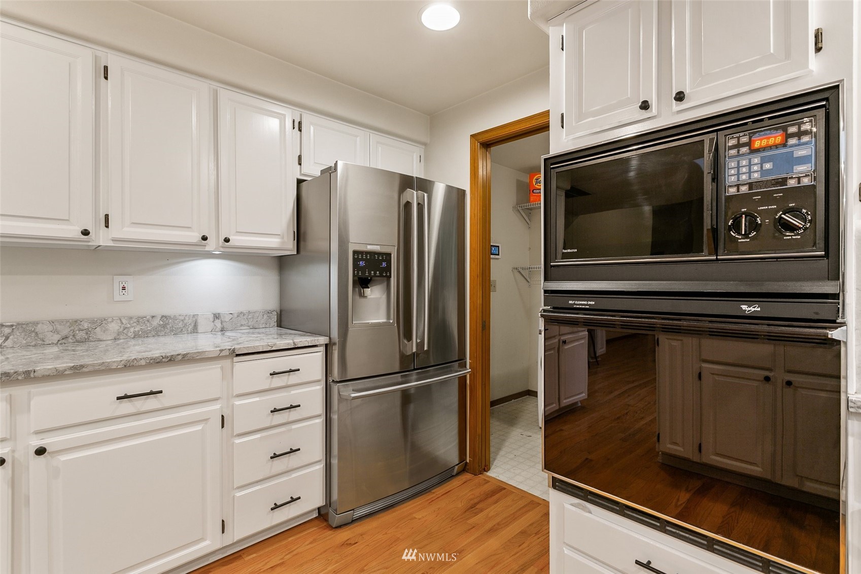 9008 Northeast 151st Street Bothell, WA 98011 - Photo 12 of 36 Gallery Image 12