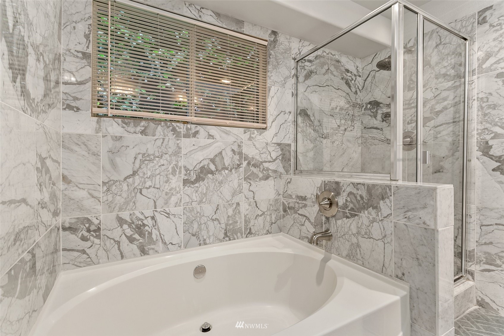 9008 Northeast 151st Street Bothell, WA 98011 - Photo 23 of 36 Gallery Image 23