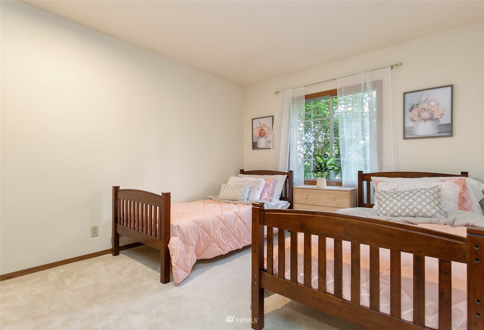 9008 Northeast 151st Street Bothell, WA 98011 - Photo 26 of 36 Gallery Image 26