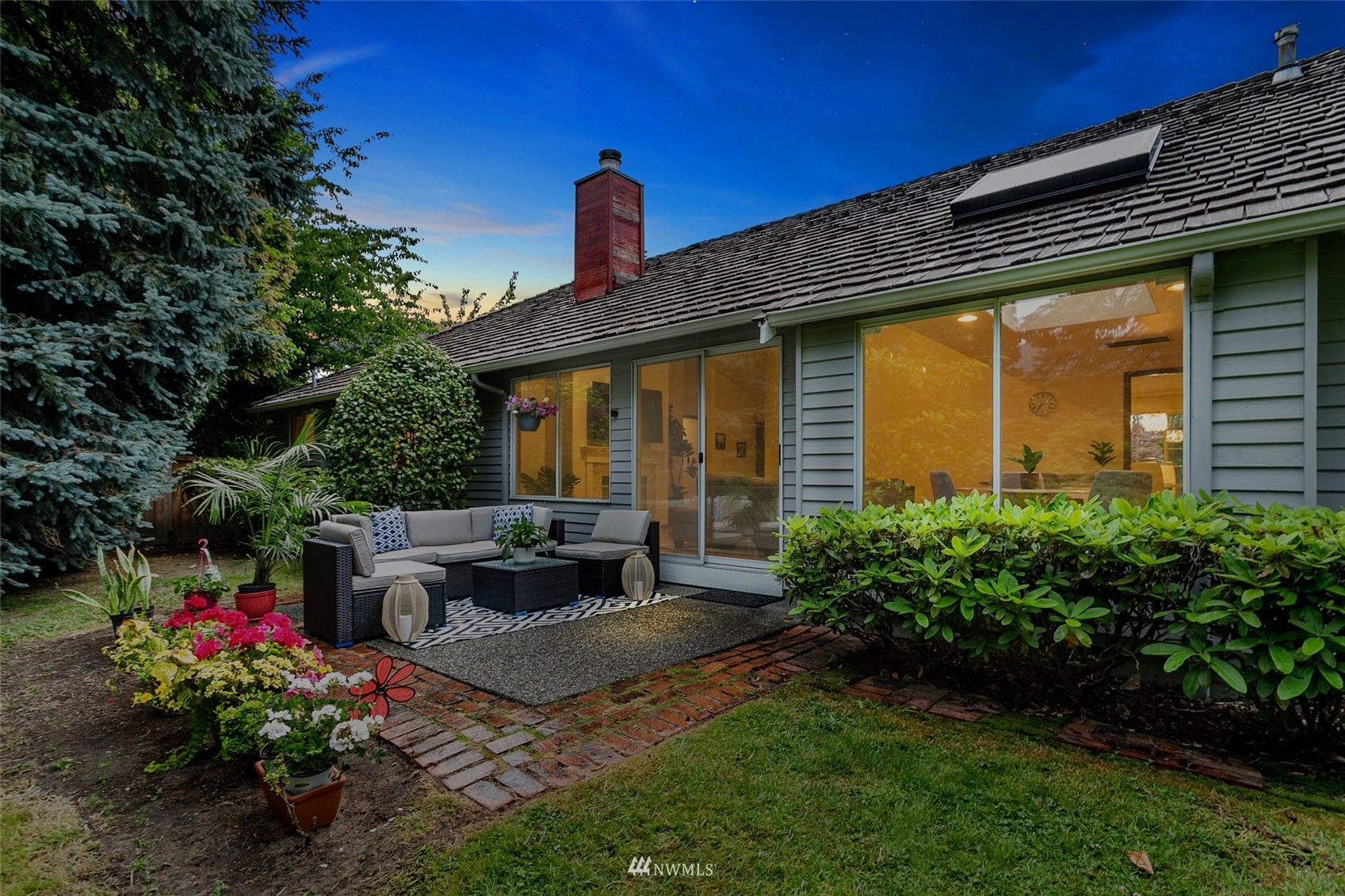 9008 Northeast 151st Street Bothell, WA 98011 - Photo 31 of 36 Gallery Image 31