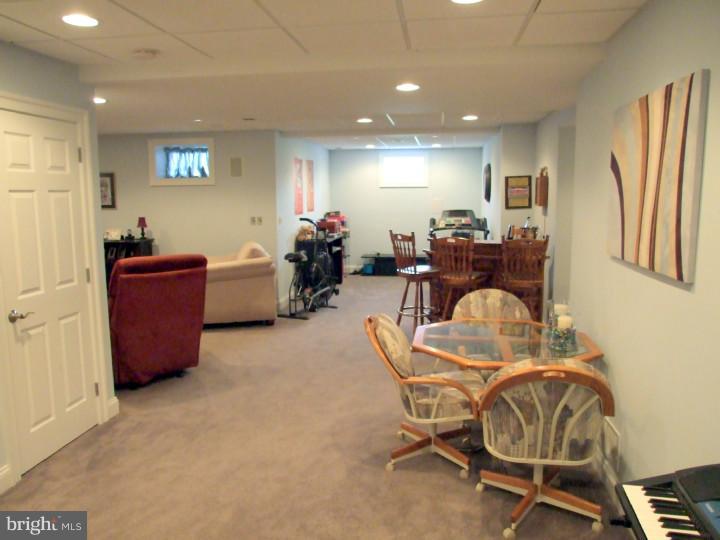 235 Graves Road Oxford, PA 19363 - Photo 18 of 25 Rec Room