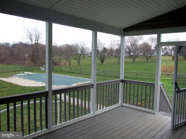 235 Graves Road Oxford, PA 19363 - Photo 4 of 25 Porch