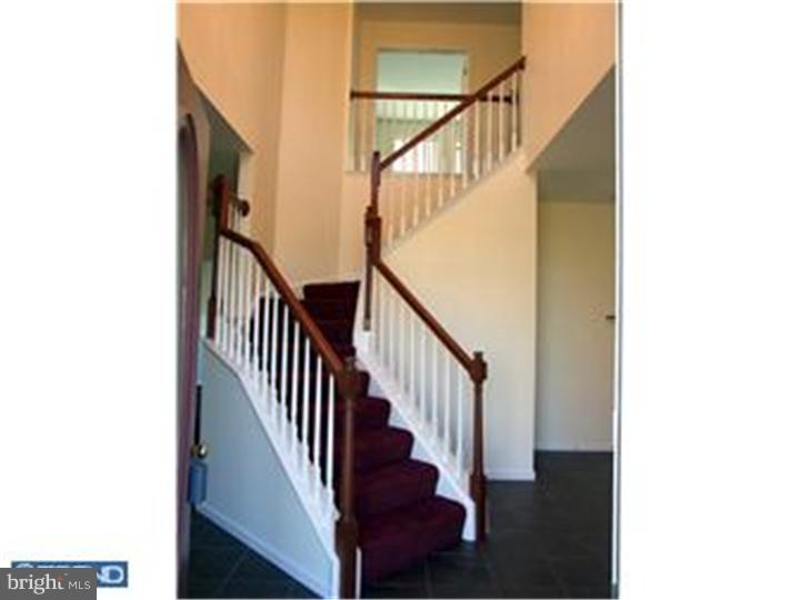 235 Graves Road Oxford, PA 19363 - Photo 7 of 25 Foyer