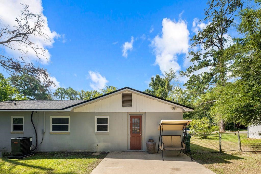 2610 Rippee Road Tallahassee, FL 32303 - Photo 7 of 37