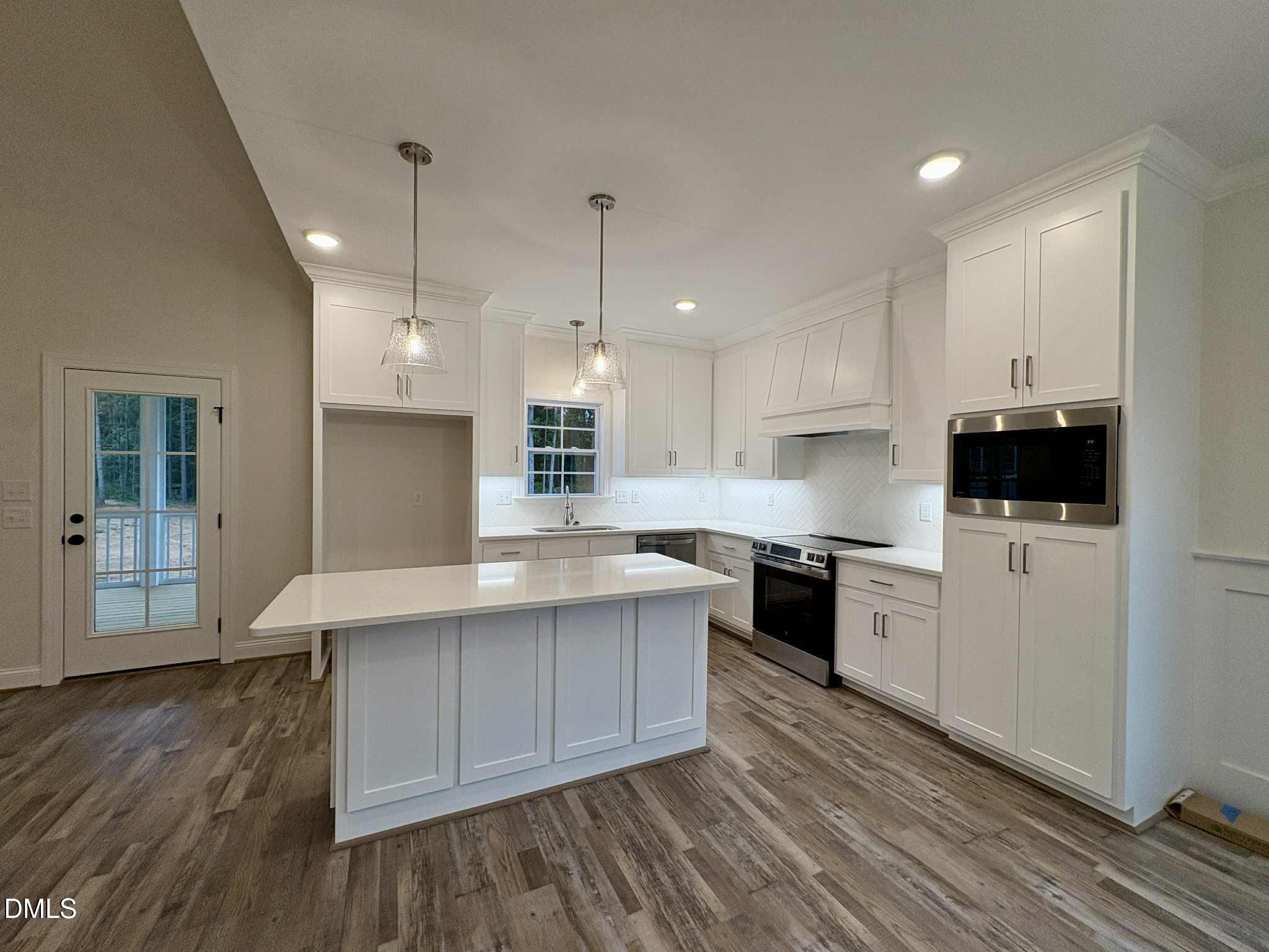 824 Emmett Ct Spring Spring Hope, NC 27882 - Photo 14 of 58 Kitchen (3)