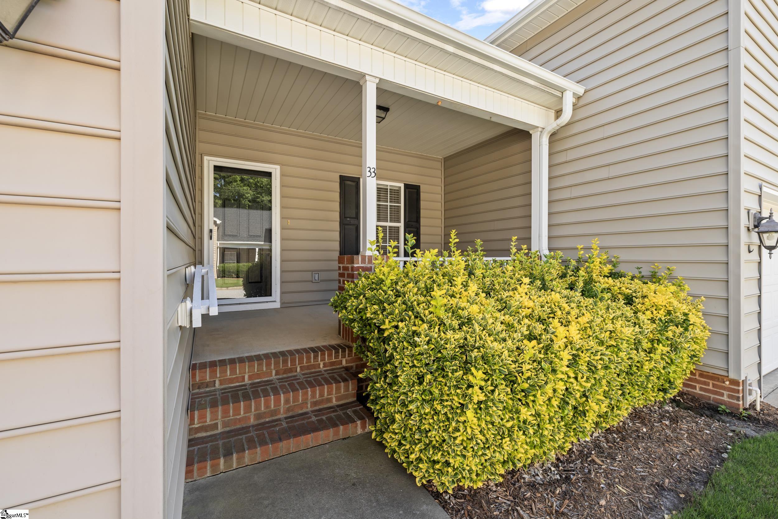 33 Endeavor Circle Mauldin, SC 29662 - Photo 2 of 28