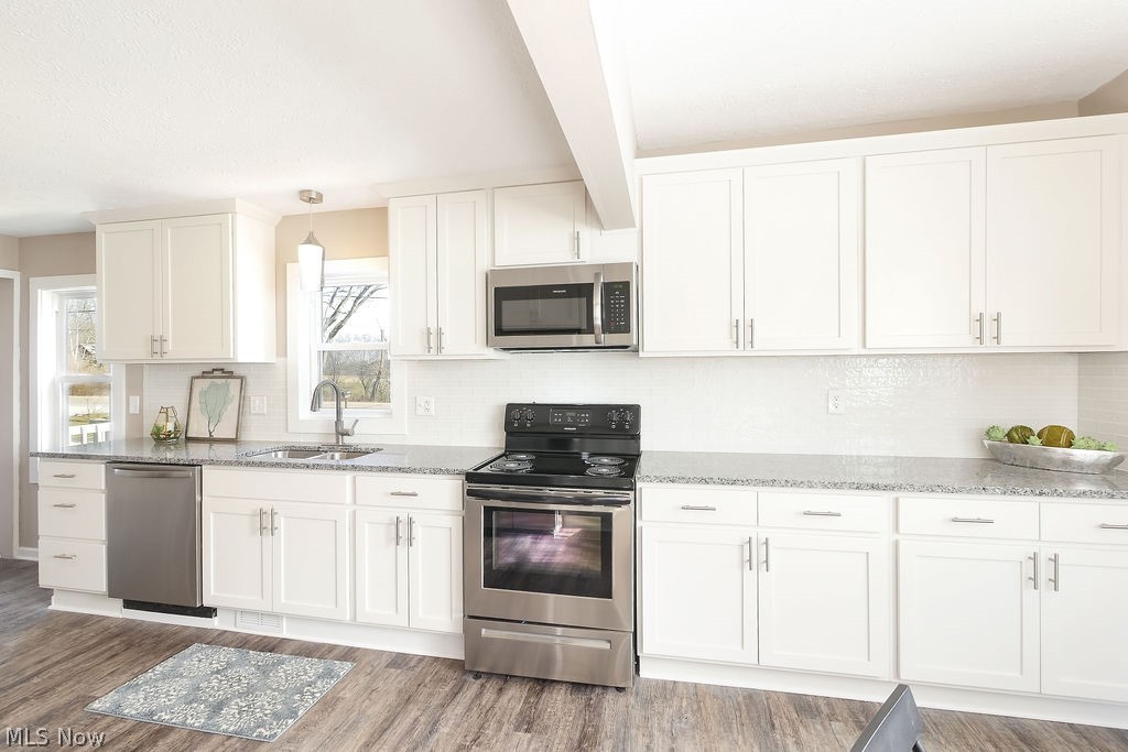 2084 Jacoby Road Akron, OH 44321 - Photo 17 of 34