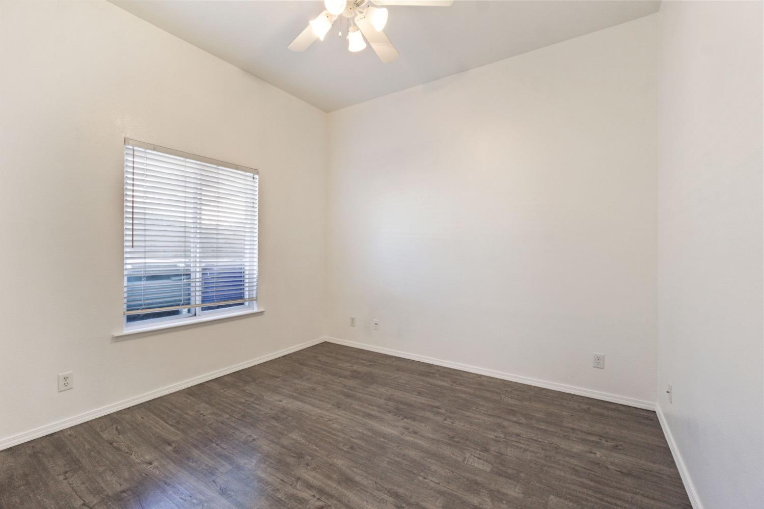 3089 Express Court Madera, CA 93637 - Photo 24 of 39 an empty room with a window