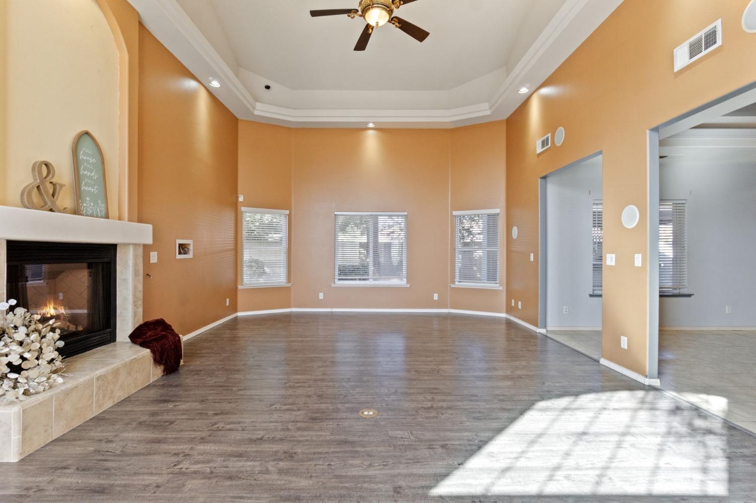 3089 Express Court Madera, CA 93637 - Photo 8 of 39 a view of an entryway with a livingroom