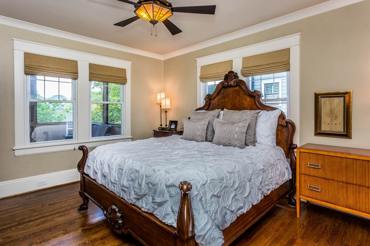514 East Whitaker Mill Road Raleigh, NC 27608 - Photo 11 of 25 Photo 11