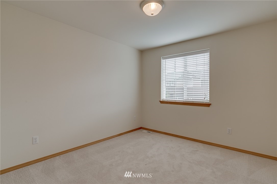 6126 Southeast 2nd Lane Renton, WA 98059 - Photo 25 of 29 Gallery Image 25