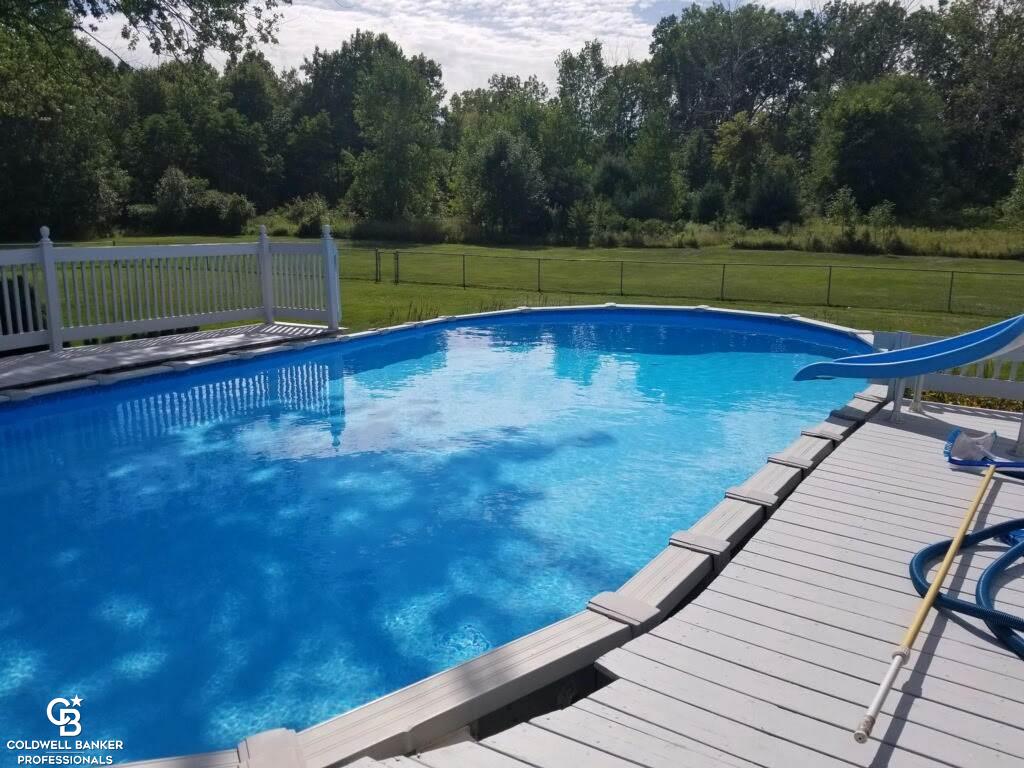 2202 South Range Road St. Clair, MI 48079 - Photo 17 of 88 31392951-16.JPG