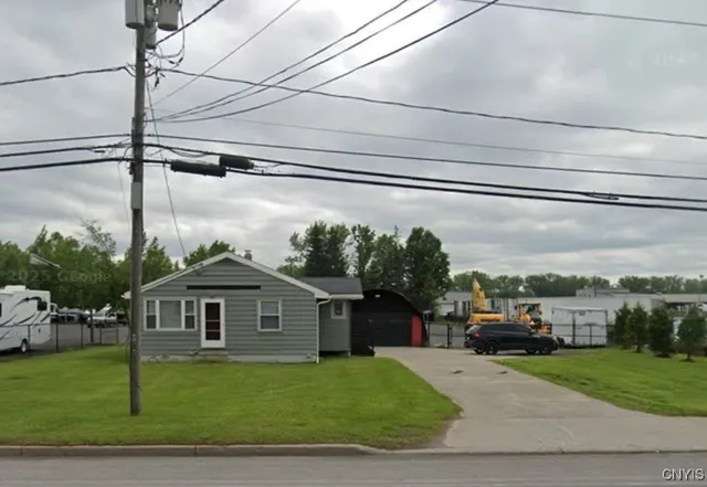 $1,600 | 9646 River Road, Marcy, NY 13403