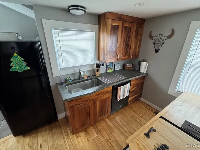 $1,600 | 9646 River Road, Marcy, NY 13403