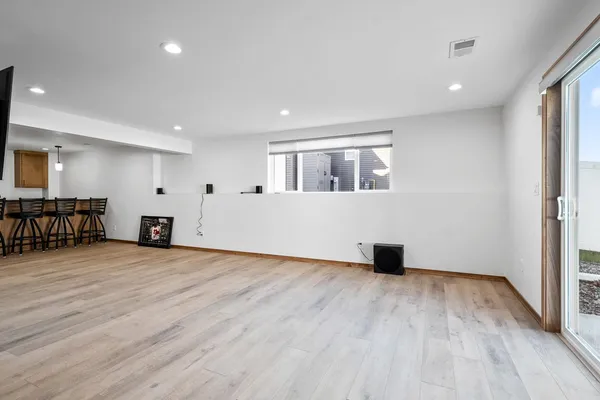 $619,900 | 1104 Bay Mist Drive, Green Bay, WI 54311