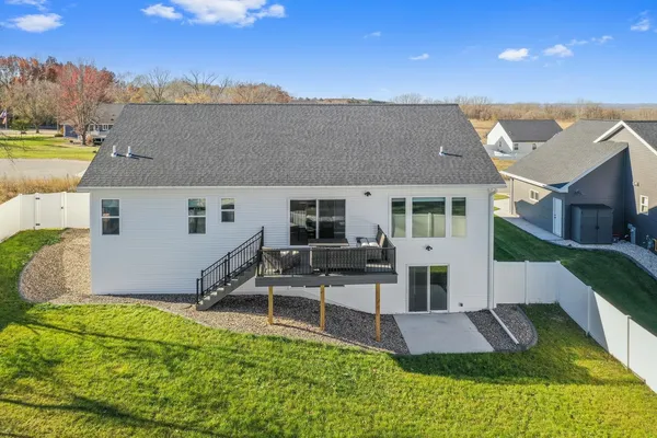 $619,900 | 1104 Bay Mist Drive, Green Bay, WI 54311