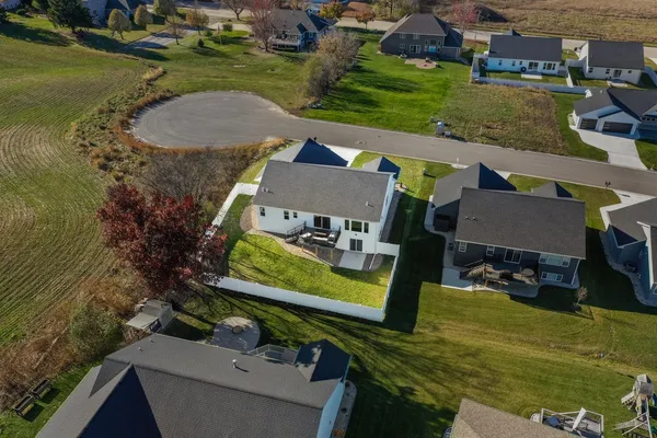 $619,900 | 1104 Bay Mist Drive, Green Bay, WI 54311