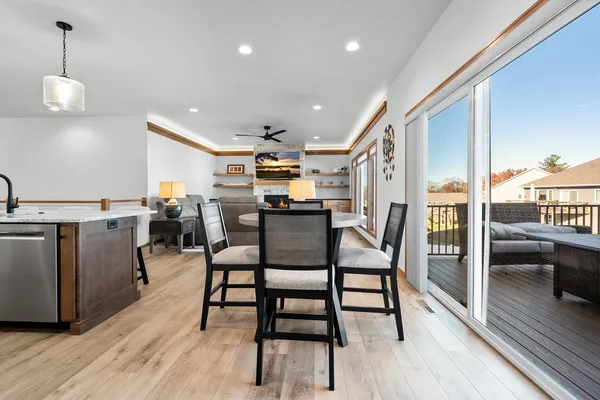 $619,900 | 1104 Bay Mist Drive, Green Bay, WI 54311