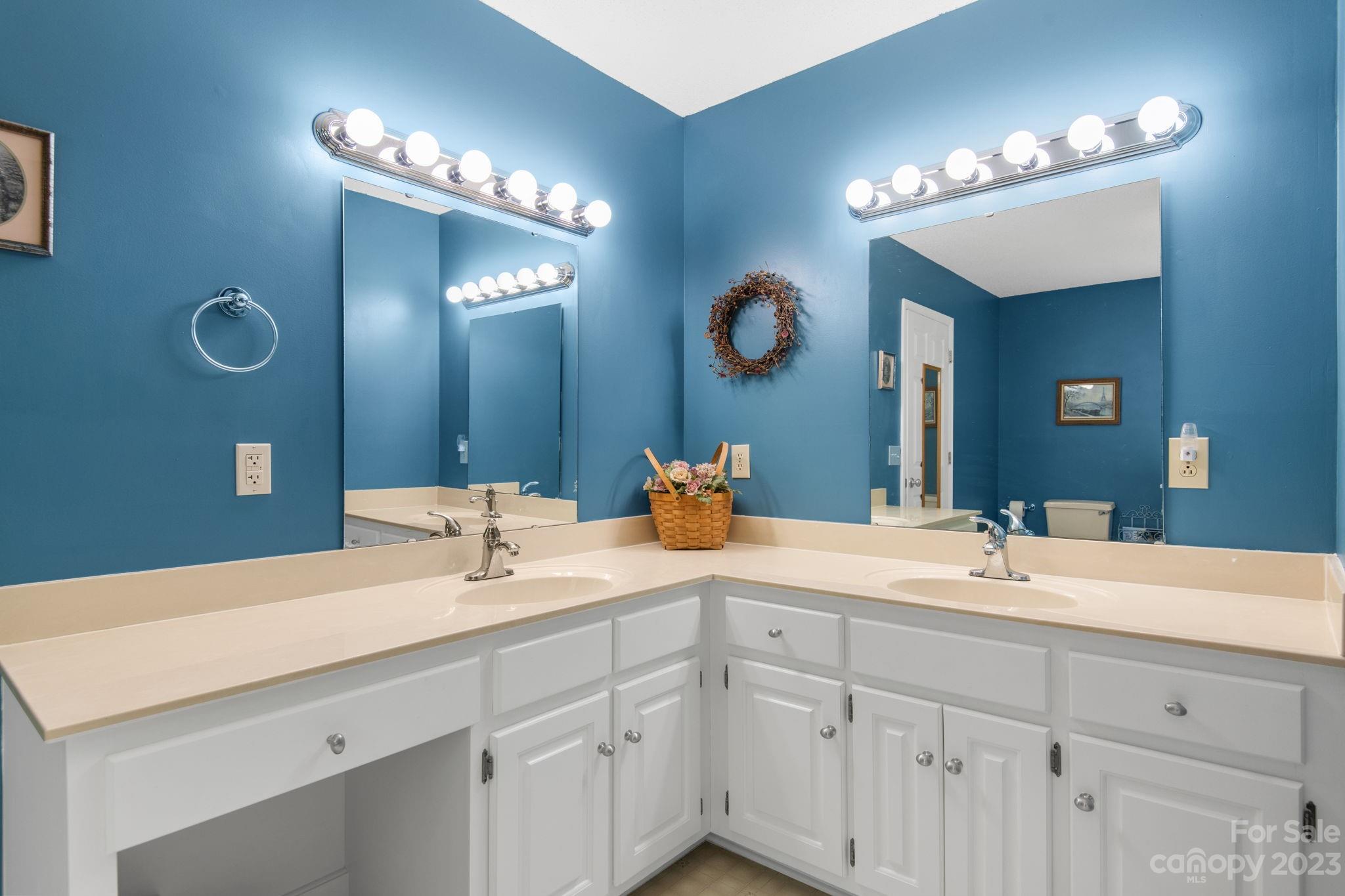211 Fox Ridge Lane Hickory, NC 28601 - Photo 20 of 48 Gallery Image 20