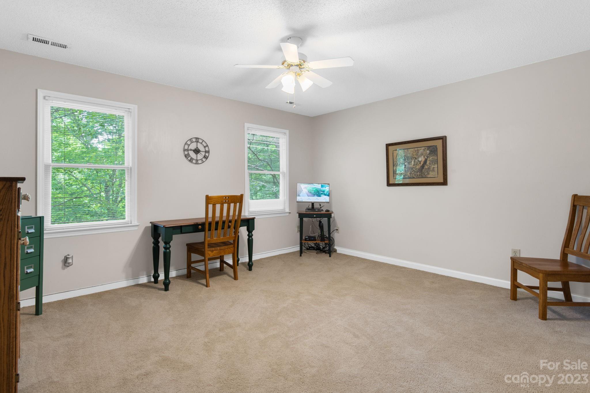 211 Fox Ridge Lane Hickory, NC 28601 - Photo 23 of 48 Gallery Image 23