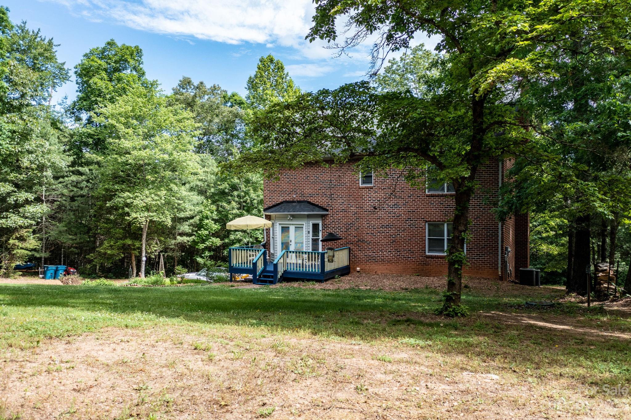 211 Fox Ridge Lane Hickory, NC 28601 - Photo 35 of 48 Gallery Image 35