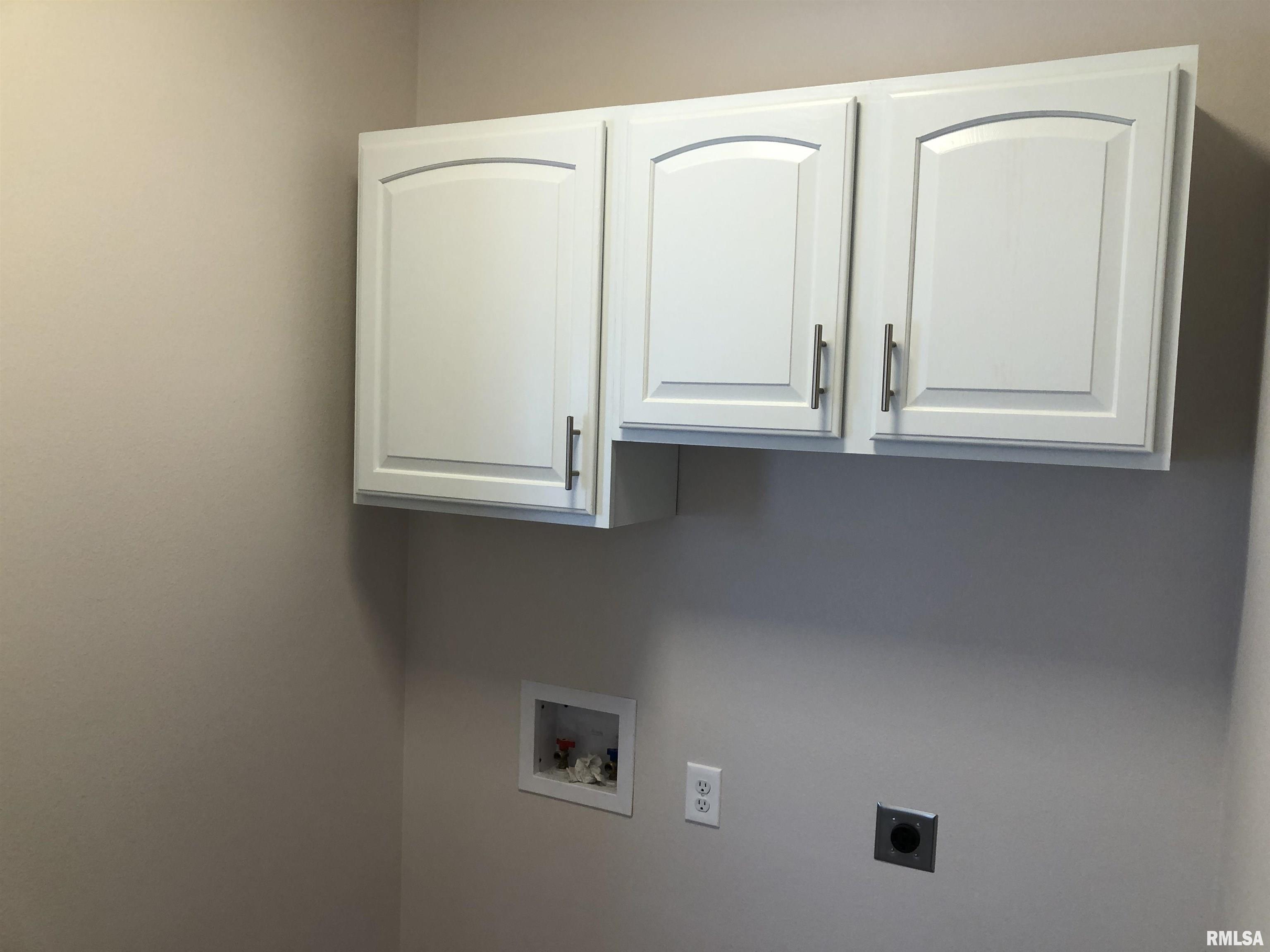 538 South Main Street Flora, IL 62839 - Photo 20 of 28 Gallery Image 20
