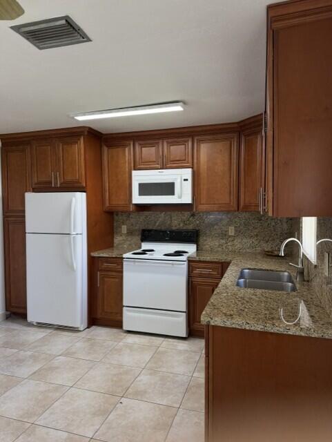 5848 Lincoln Street, Unit AB Hollywood, FL 33021 - Photo 4 of 8 kit