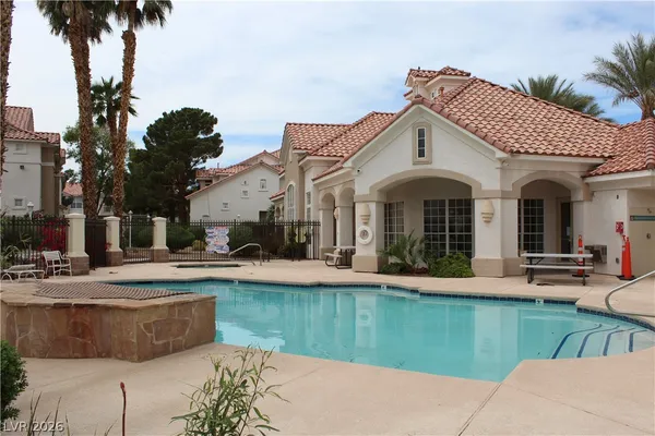 $1,120 | 8555 West Russell Road, Unit 1005, Las Vegas, NV 89113