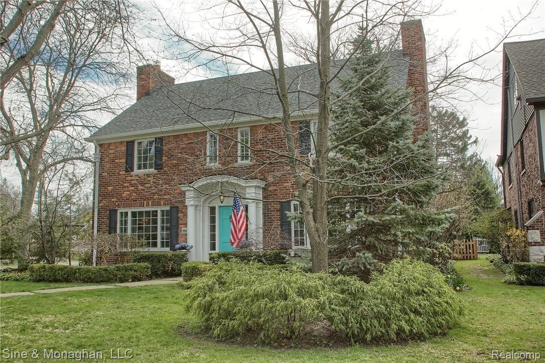 601 Lincoln Road Grosse Pointe, MI 48230 - Photo 2 of 40 2-Front 2nd View.jpg