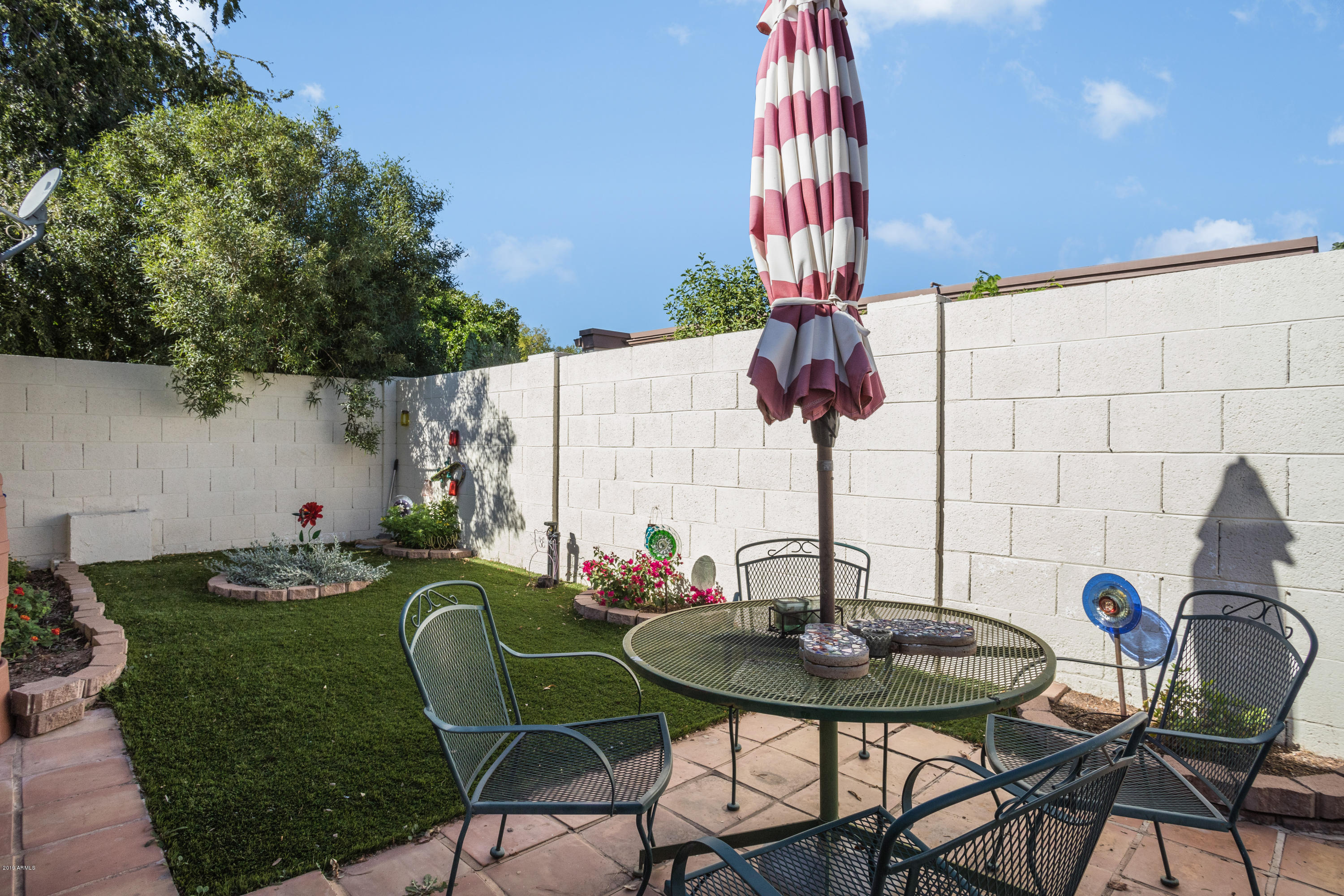 2922 West Lamar Road Phoenix, AZ 85017 - Photo 18 of 23 2922 W Lamar back patio
