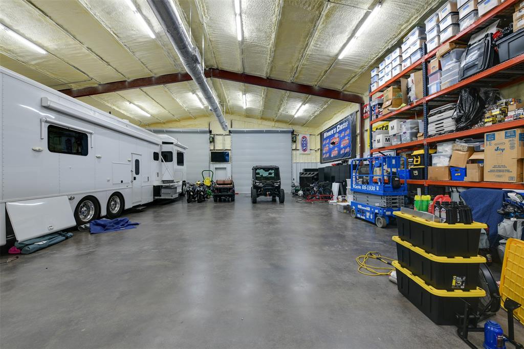 470 Forreston Road Waxahachie, TX 75165 - Photo 6 of 38 View of garage