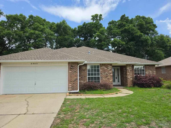 $1,995 | 5963 Ashton Woods Circle, Milton, FL 32570