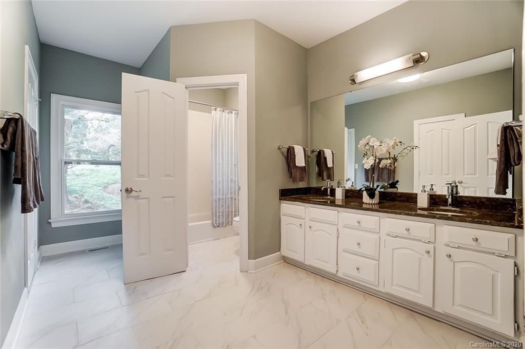 4450 Canoebrook Road Charlotte, NC 28210 - Photo 19 of 42 Gallery Image 19
