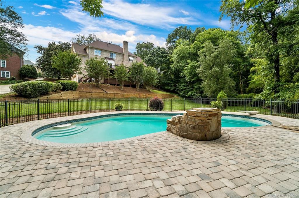 4450 Canoebrook Road Charlotte, NC 28210 - Photo 38 of 42 Gallery Image 38