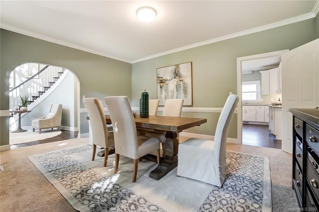 4450 Canoebrook Road Charlotte, NC 28210 - Photo 5 of 42 Gallery Image 5