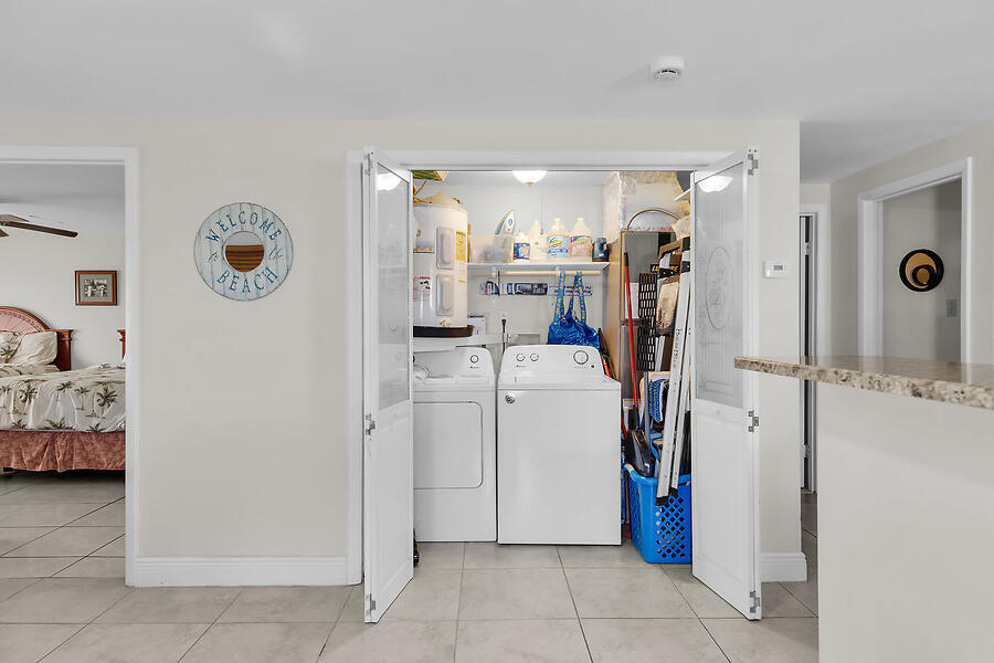 303 Sombrero Beach Road Marathon, FL 33050 - Photo 25 of 84 Side B-convenient washer/dryer