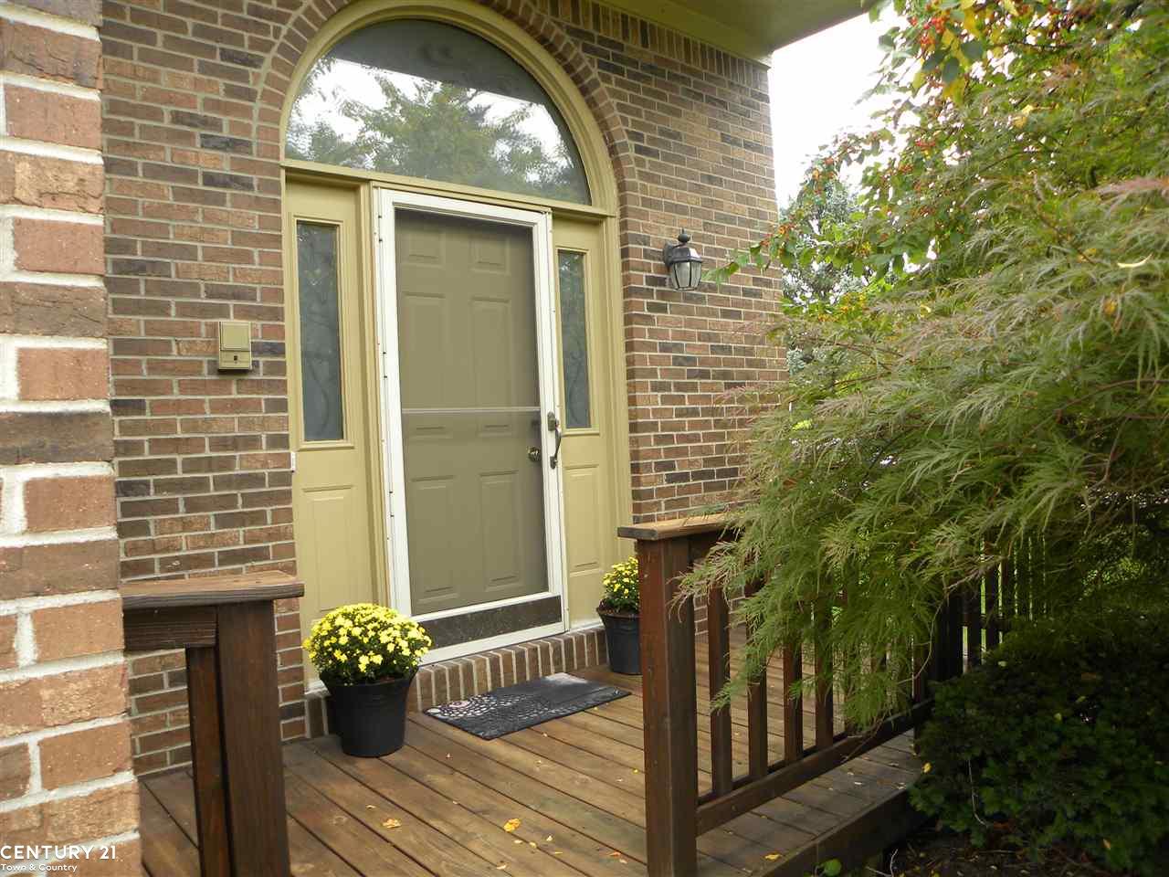 2179 Rochelle Park Drive, Unit 64 Rochester Hills, MI 48309 - Photo 2 of 25