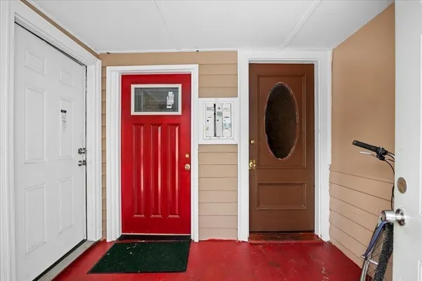 $799,900 | 33 Woodford Street, Worcester, MA 01604