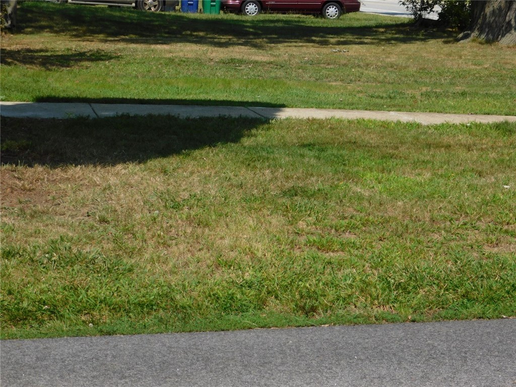 1005 West Shore Road Warwick, RI 02889 - Photo 13 of 17