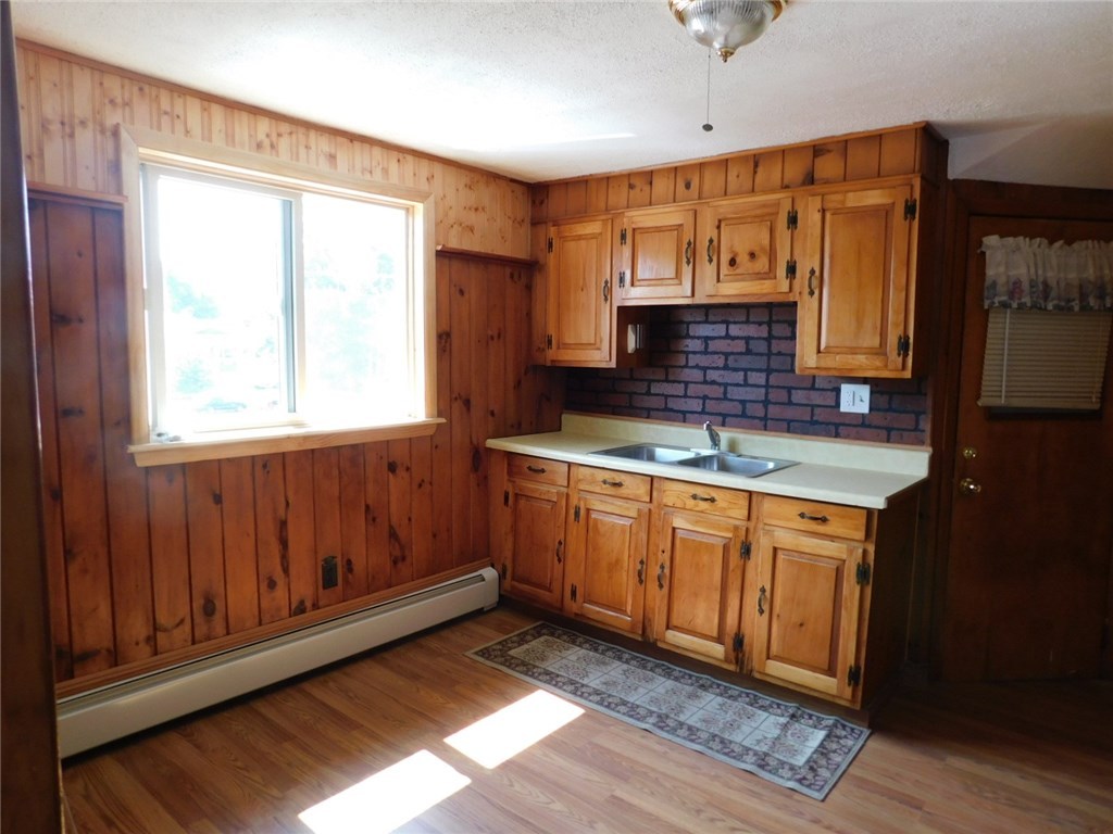 1005 West Shore Road Warwick, RI 02889 - Photo 8 of 17