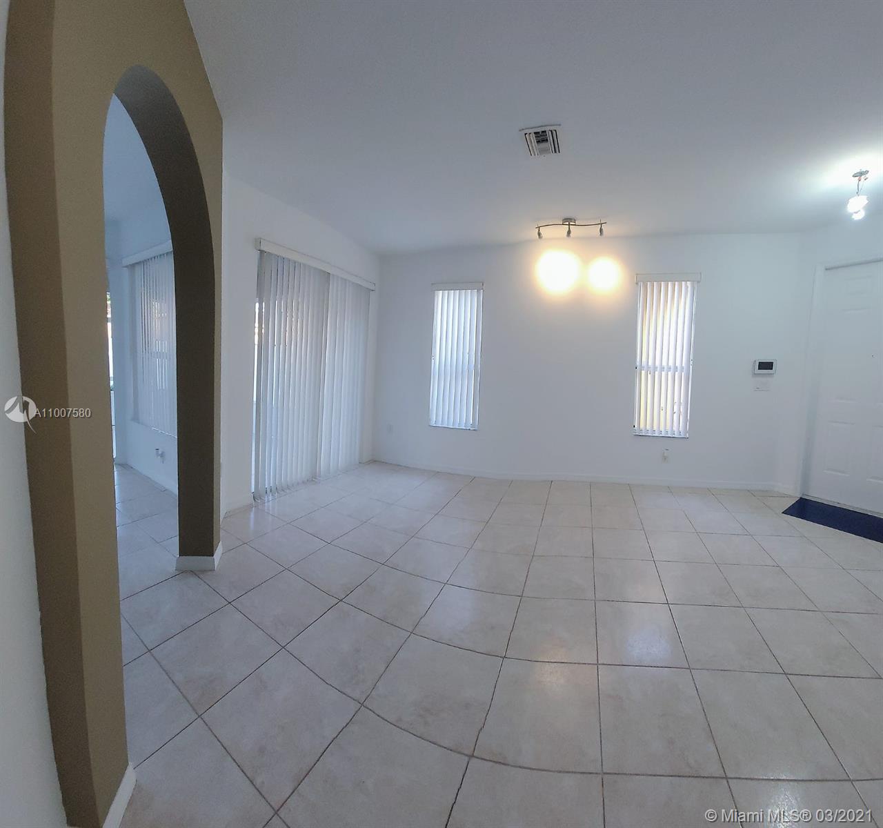 2121 Northeast 37th Terrace Homestead, FL 33033 - Photo 15 of 47