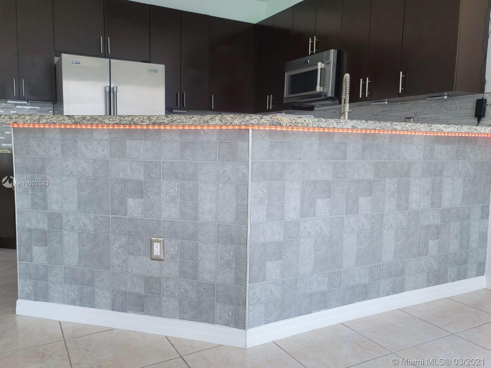 2121 Northeast 37th Terrace Homestead, FL 33033 - Photo 18 of 47