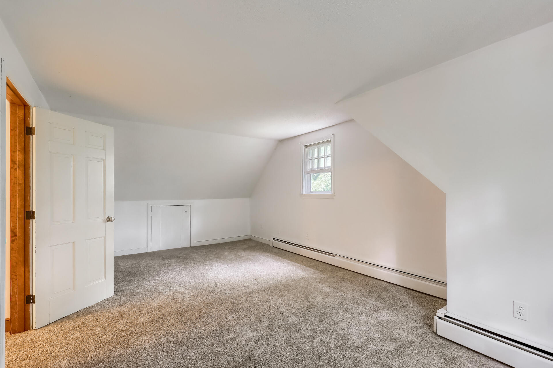 18 Crowell Road Sandwich, MA 02563 - Photo 16 of 31 an empty room with windows